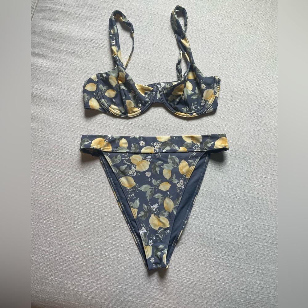 Abercrombie Lemon Bikini